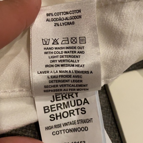 NWT DL1961 Jean Shorts Jerry Bermuda High Rise - Picture 9 of 9